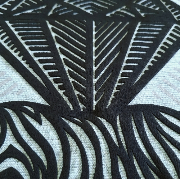 Eighty Eight Brand "Savage" Textured Graphic Tee👕 - NWOT - Picture 6 of 12